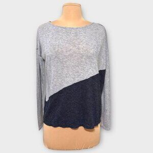 Alice + Olivia AIR Lightweight Wool Sweater XS Gray Black Shimmer EUC Colorblock